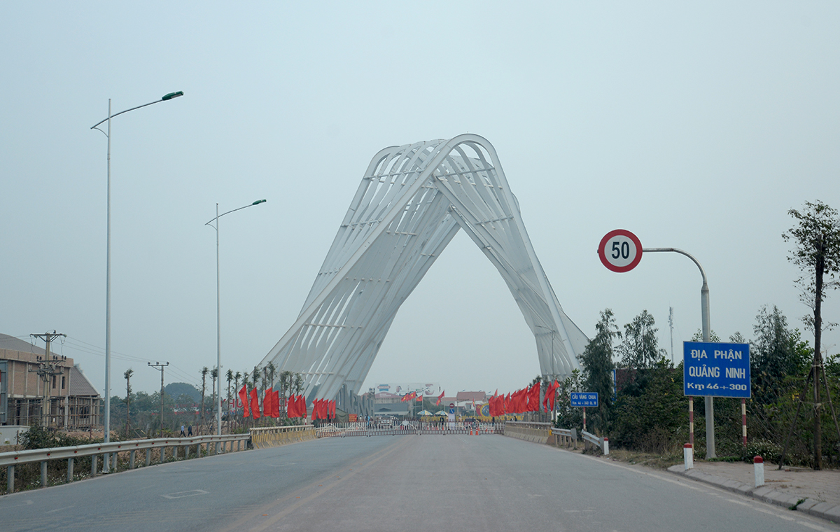 Thị xã Đông Triều (Quảng Ninh): Tạm dừng hoạt động một số chốt kiểm soát dịch trên địa bàn - Ảnh 1.