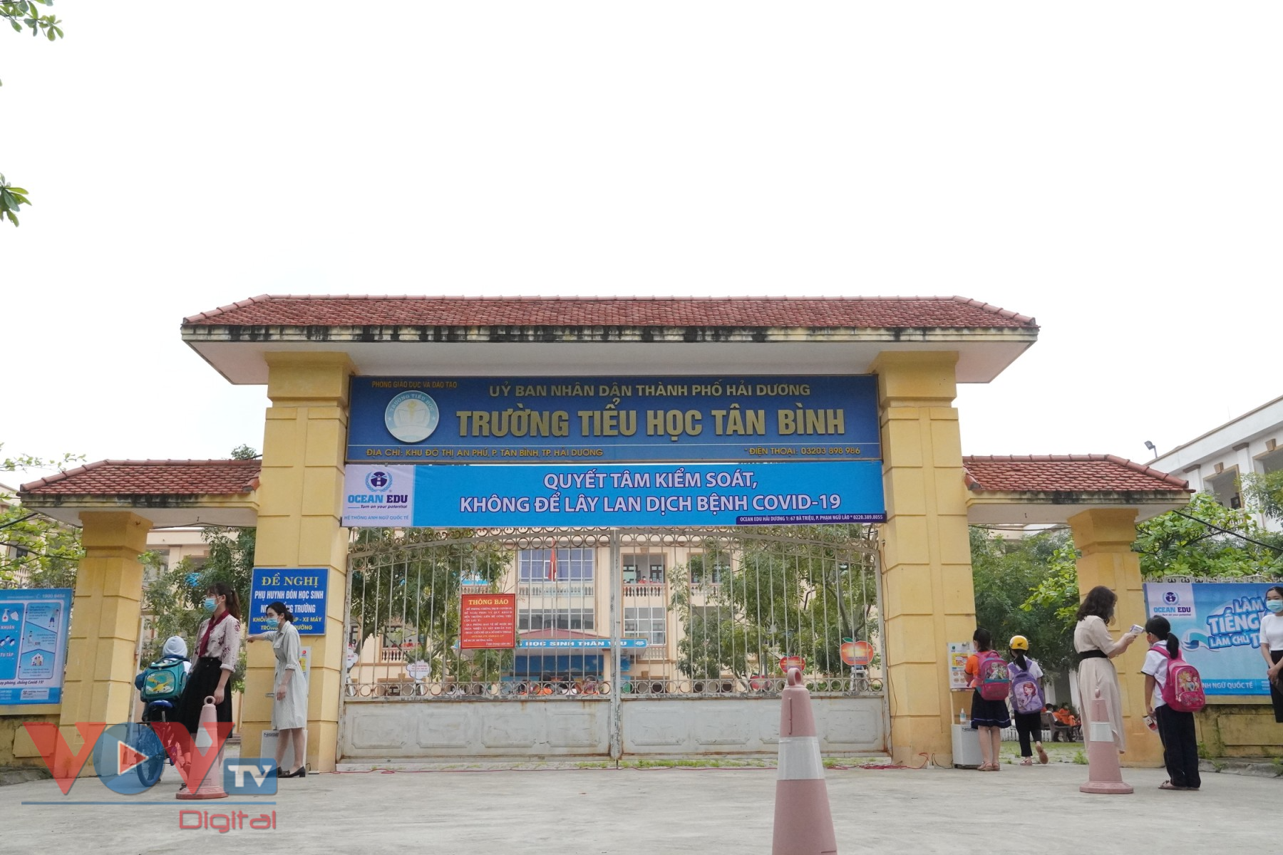 Học sinh các cấp học trong toàn tỉnh Hải Dương đi học trở lại tuy nhiên các trường phải thực hiện tự đánh giá theo bộ tiêu chí trường học an toàn phòng, chống Covid-19.jpg