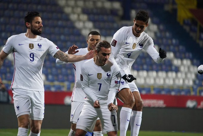 Kết quả Bosnia 0-1 Pháp: Nhọc nhằn giành 3 điểm - Ảnh 1.