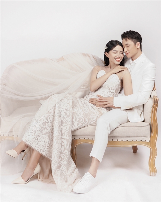 Ảnh cưới lãng mạn của Phan Mạnh Quỳnh và bà xã Huỳnh Khánh Vy - Ảnh 5.