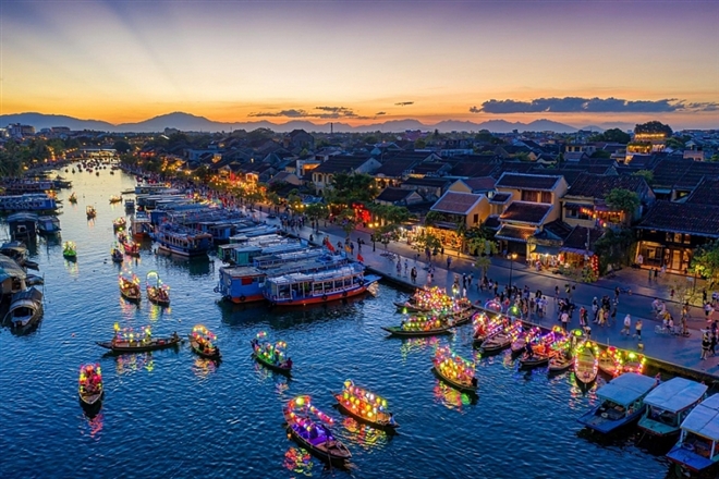 Du lịch Việt Nam được đề cử 10 hạng mục tại World Travel Awards 2021 - Ảnh 1.