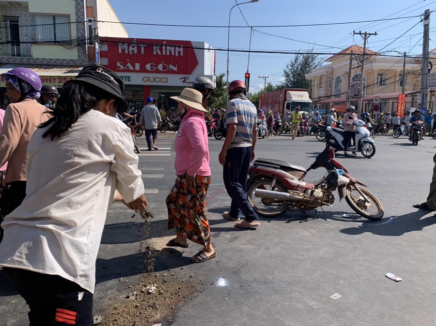 Liên tiếp tai nạn tại Bình Thuận khiến 3 người chết - Ảnh 2.