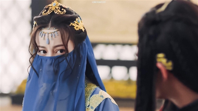 Địch Lệ Nhiệt Ba đẹp kinh diễm trong phim cổ trang mới - Ảnh 3.