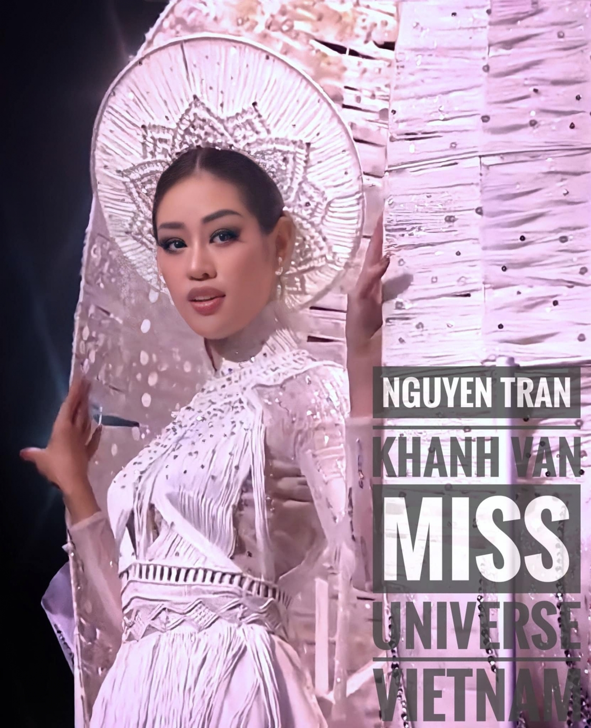 Màn xử lý 'đi vào lòng người' với sự cố 'cái kén' của Khánh Vân tại Miss Universe - Ảnh 3.