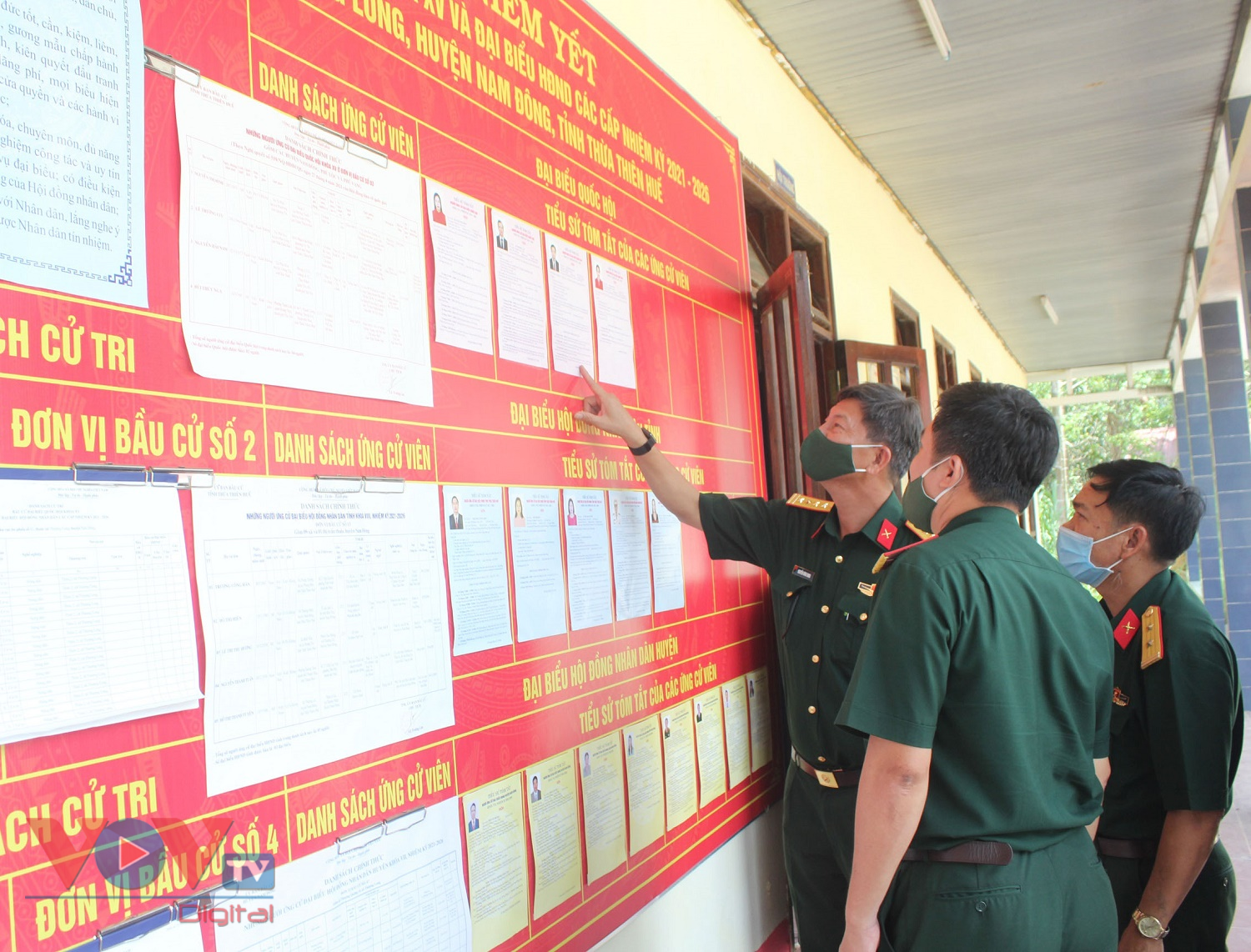 Bộ Chỉ huy quân sự Tỉnh Thừa Thiên Huế kiểm tra công tác bầu cử.jpg