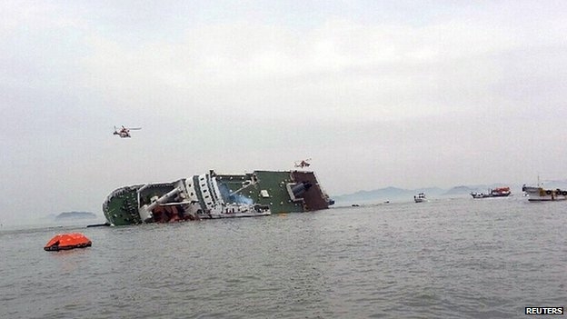 Tàu vận tải Triều Tiên chìm ngoài khơi Nhật Bản - Ảnh 1.