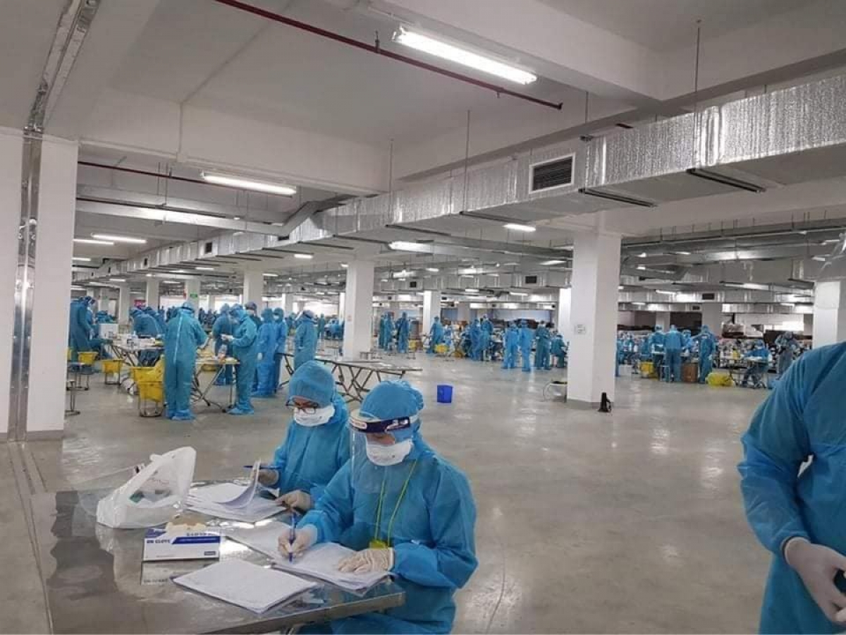 Phát hiện 3 nhân viên y tế ở Bắc Giang dương tính với SARS-CoV-2 - Ảnh 2.