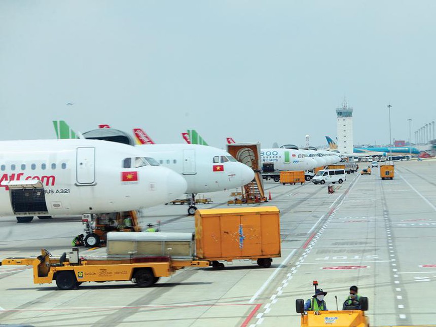 Hoàn vé máy bay cho hành khách bị ảnh hưởng bởi dịch COVID-19 - Ảnh 1.