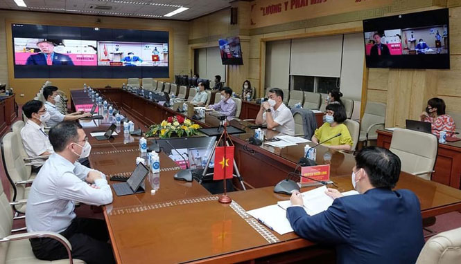 Việt Nam mong muốn xây dựng nhà máy sản xuất vaccine Covid-19 - Ảnh 1.