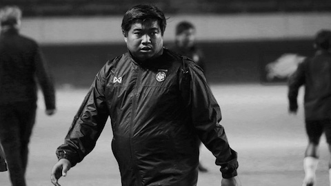 Thành viên BHL Myanmar đột tử khi tham dự vòng loại World Cup 2022 - Ảnh 1.
