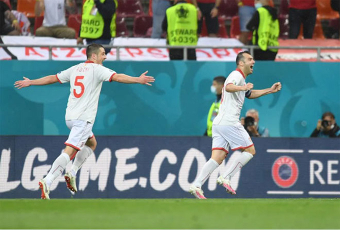 Kết quả Áo 3-1 Bắc Macedonia: Chiến thắng lịch sử - Ảnh 2.