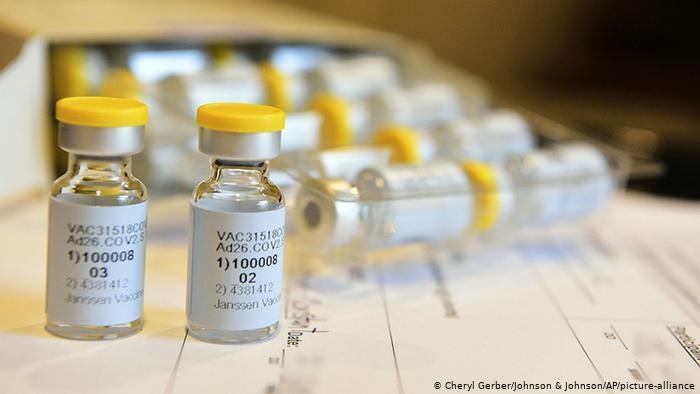 Sự cố ở Mỹ khiến Nam Phi phải vứt bỏ 2 triệu liều vaccine COVID-19 - Ảnh 1.