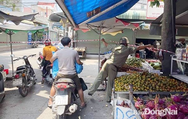 Đồng Nai phong tỏa 2 khu chợ ở thành phố Biên Hòa  - Ảnh 1.