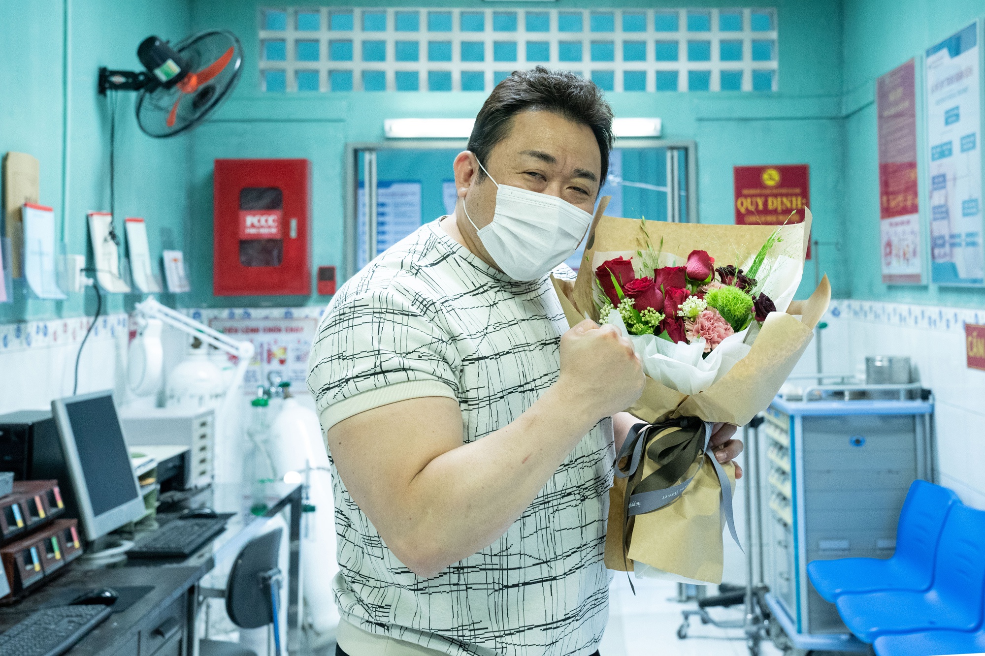 Bệnh viện Việt Nam xuất hiện trong cảnh phim của Ma Dong Seok - Ảnh 1.