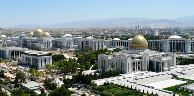 Thủ đô của Turkmenistan trở thành thành phố đắt đỏ nhất thế giới - Ảnh 1.