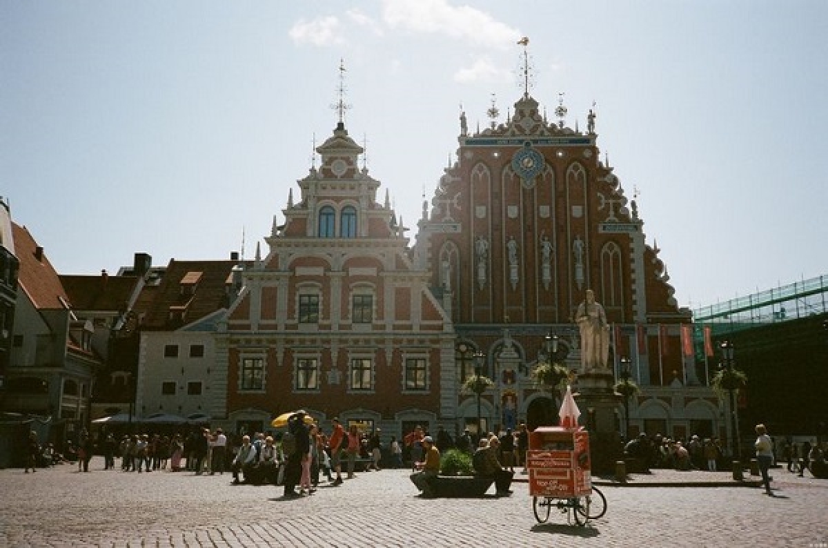 12 thành phố châu Âu mang đến trải nghiệm mới lạ cho du khách - Ảnh 1.