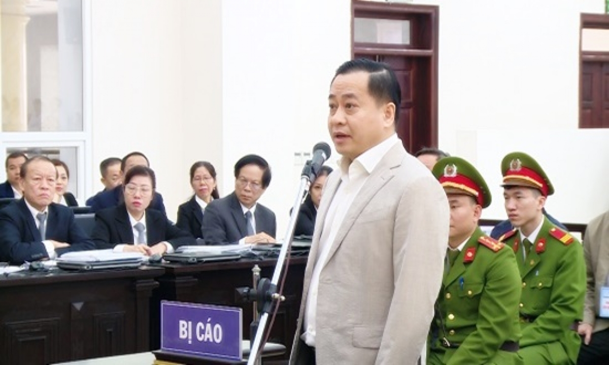 Ông Nguyễn Duy Linh bị cáo buộc nhận 5 tỷ đồng từ Phan Văn Anh Vũ - Ảnh 1.