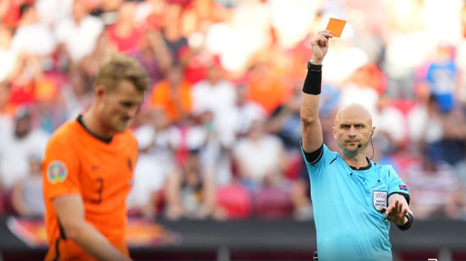 Kết quả Hà Lan 0-2 CH Czech: De Ligt dính thẻ đỏ, Oranje tan nát - Ảnh 2.