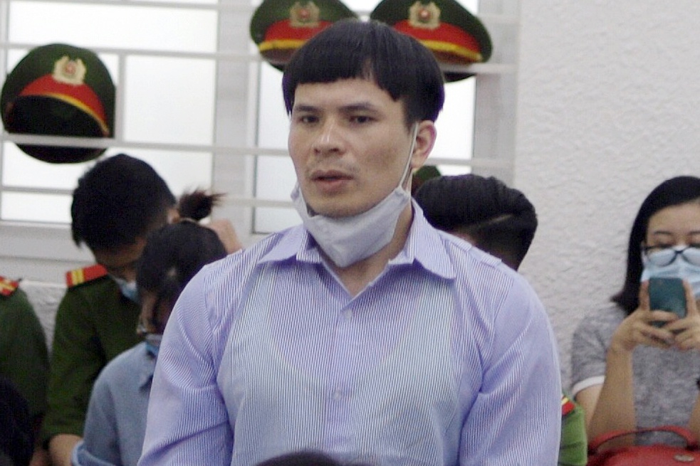Quang 'Rambo' bị phạt 8 năm tù vì đòi nợ thuê - Ảnh 1.