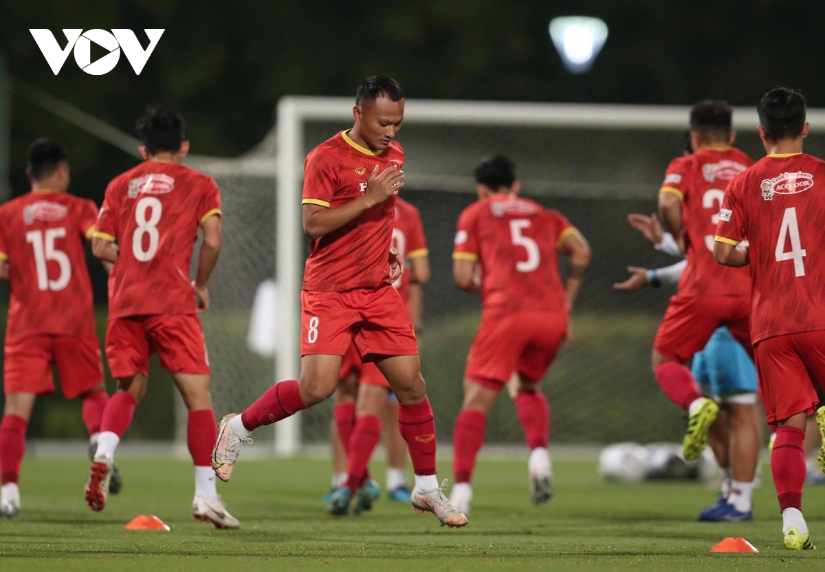 HLV Park Hang Seo loại Trọng Hoàng, Đình Trọng cùng 4 tuyển thủ trước trận gặp Indonesia - Ảnh 1.