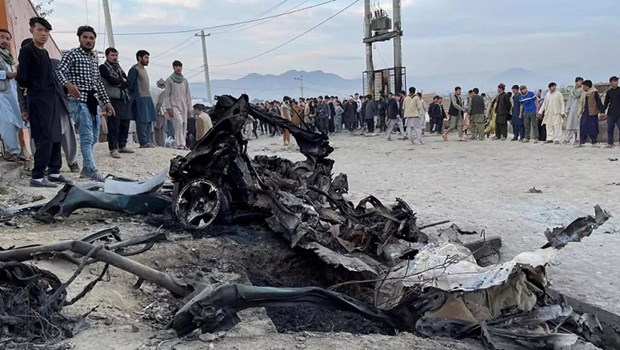 Đánh bom xe buýt tại Afghanistan, nhiều dân thường thiệt mạng - Ảnh 1.