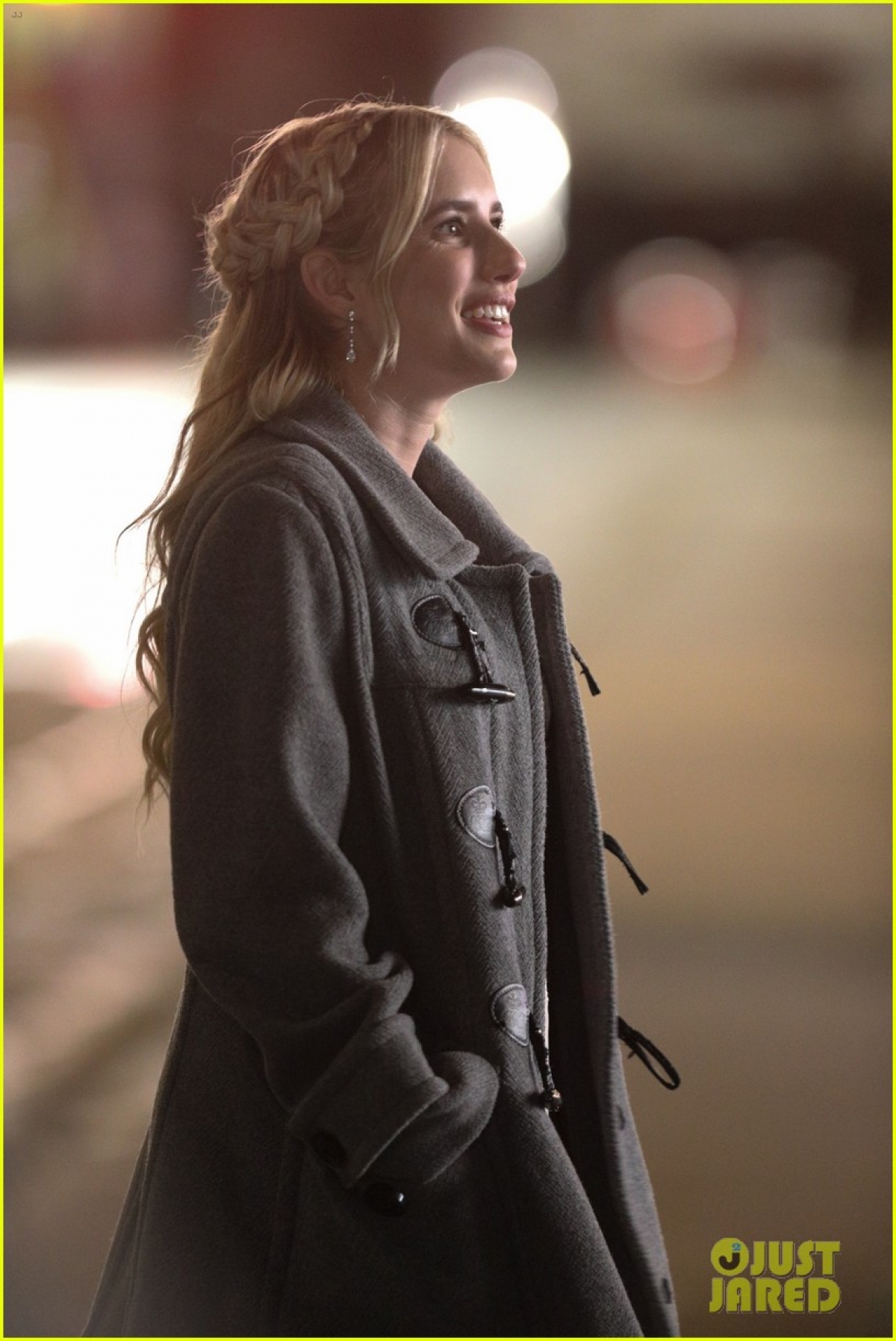 Emma Roberts tái xuất xinh đẹp trên phim trường 'About Fate' sau khi sinh con - Ảnh 3.