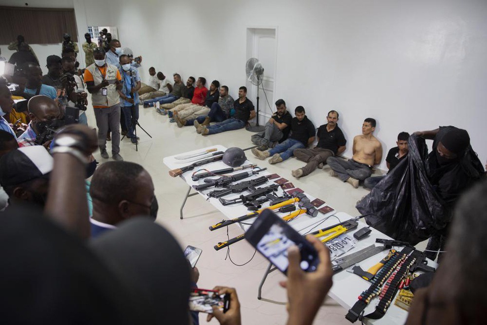 Âm mưu 'nằm vùng' 3 tháng của nhóm sát thủ bắn chết Tổng thống Haiti - Ảnh 2.