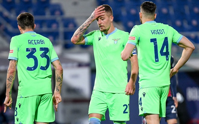 Serie A cấm mặc áo xanh lá: Những đội nào từng mặc áo xanh? - Ảnh 2.