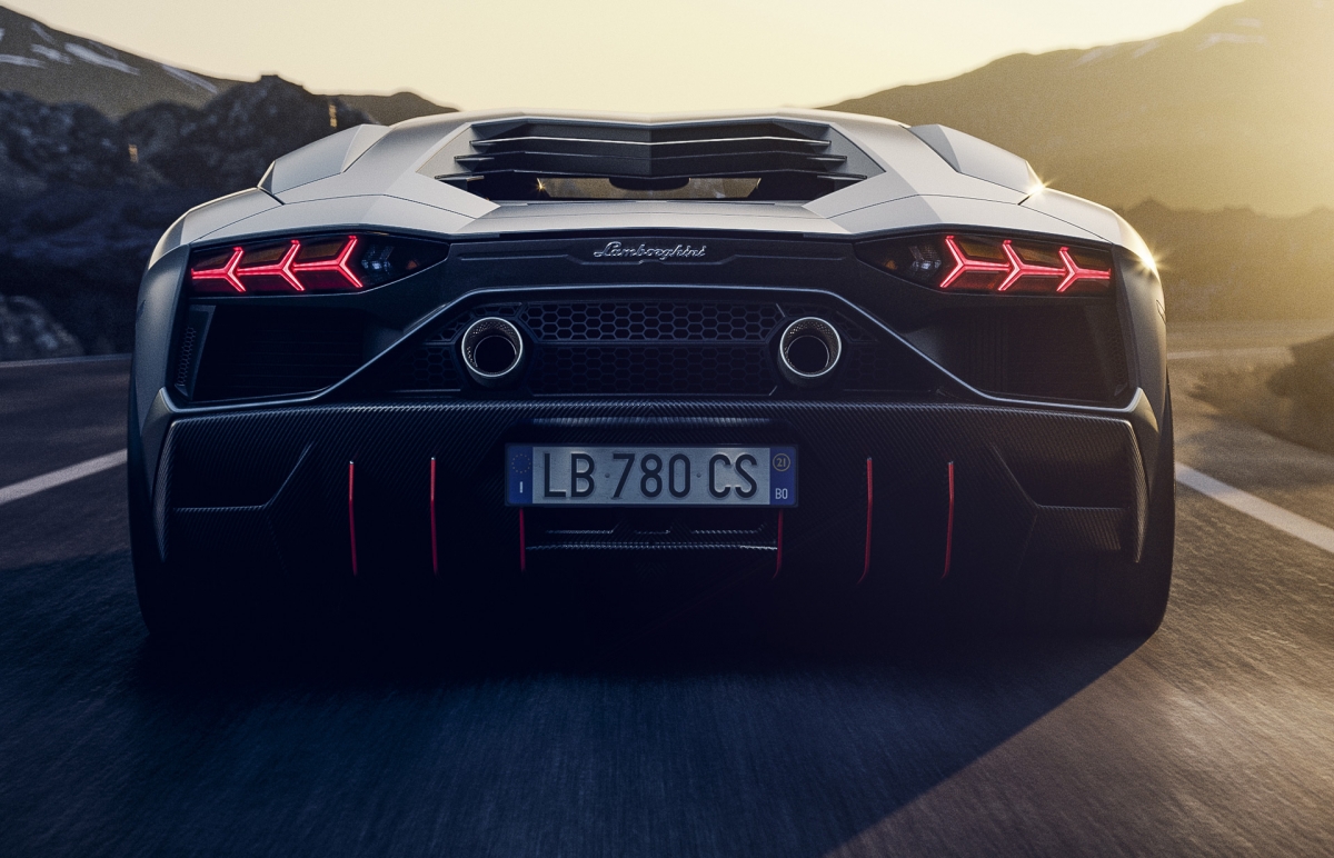 Lamborghini ra mắt Aventador LP780-4 &quot;Ultimae&quot; - Ảnh 12.