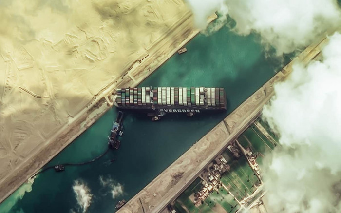 Vụ tắc nghẽn kênh đào Suez: Tàu Ever Green sắp được trả tự do - Ảnh 1.
