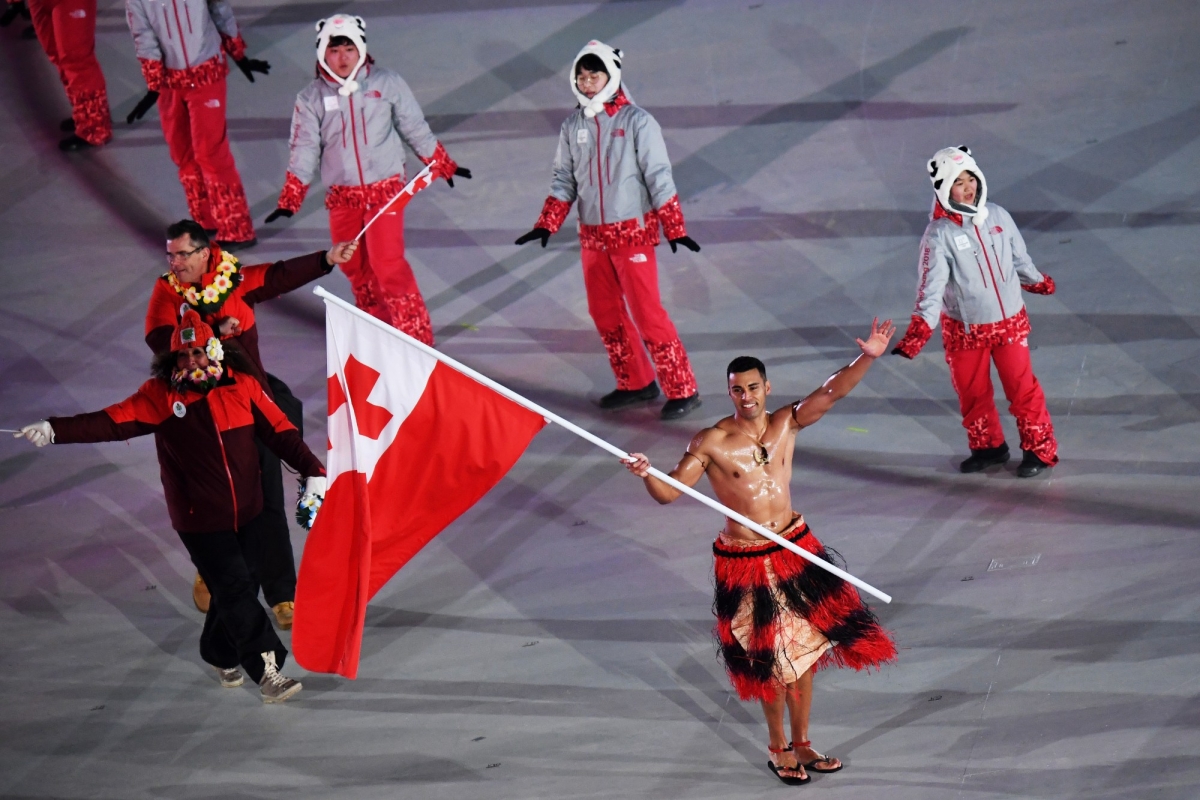 Võ sĩ cởi trần liên tiếp gây sốt ở lễ khai mạc Olympic - Ảnh 6.