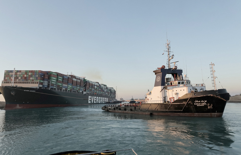 Cơ quan quản lý Kênh đào Suez đạt được thỏa thuận giải quyết tranh chấp với chủ sở hữu tàu Ever Given - Ảnh 1.