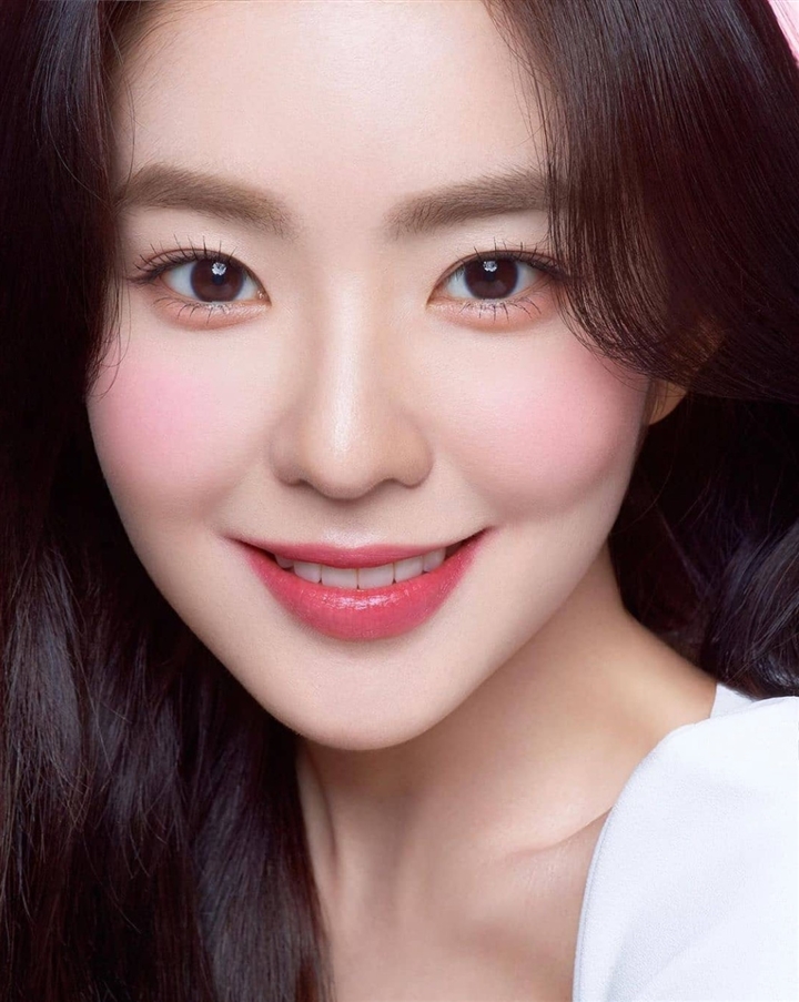 'Nữ thần đẹp nhất Hàn Quốc' Irene giàu có đến mức nào? - Ảnh 4.