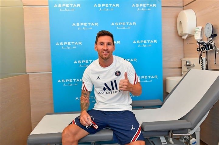 Hình ảnh đầu tiên Messi khoác áo PSG - Ảnh 8.