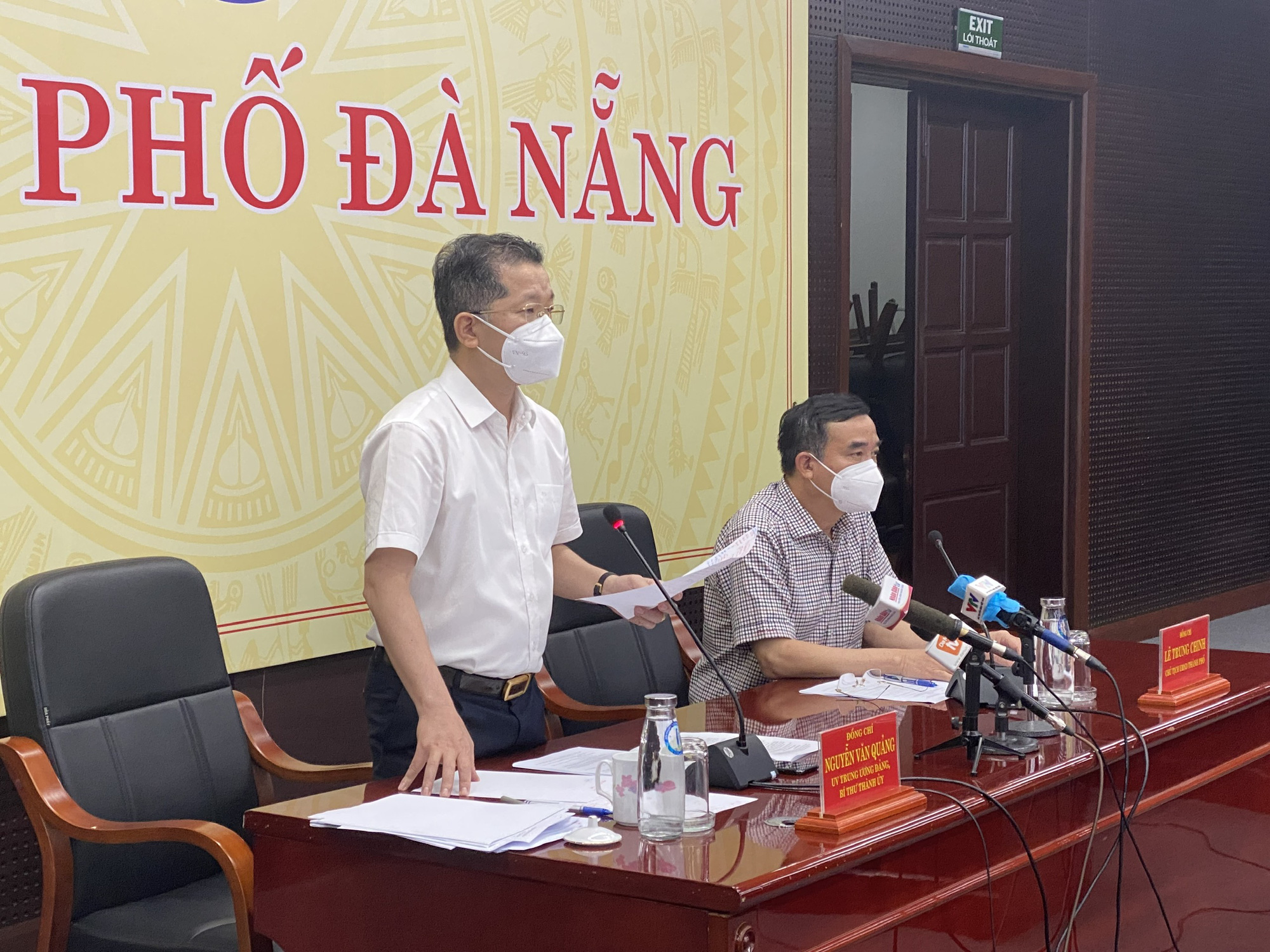 Bí thư Thành ủy Đà Nẵng kêu gọi người dân ủng hộ chủ trương của thành phố.jpg