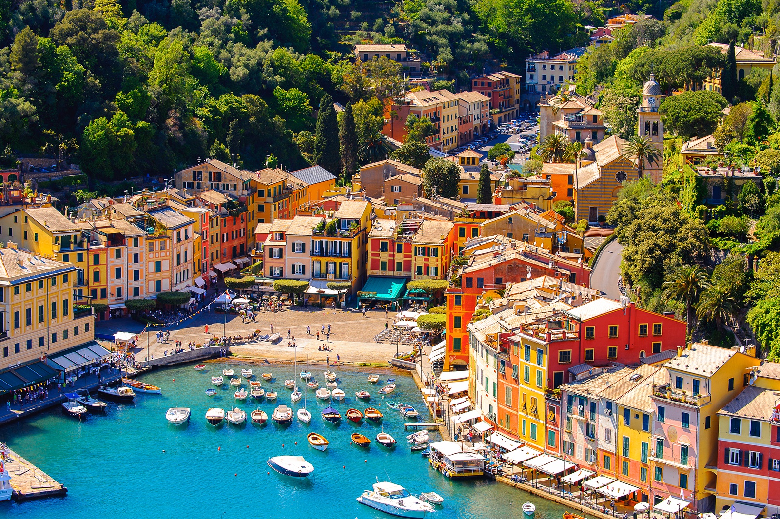 Những thị trấn rực rỡ sắc màu ở Italy - Ảnh 1.