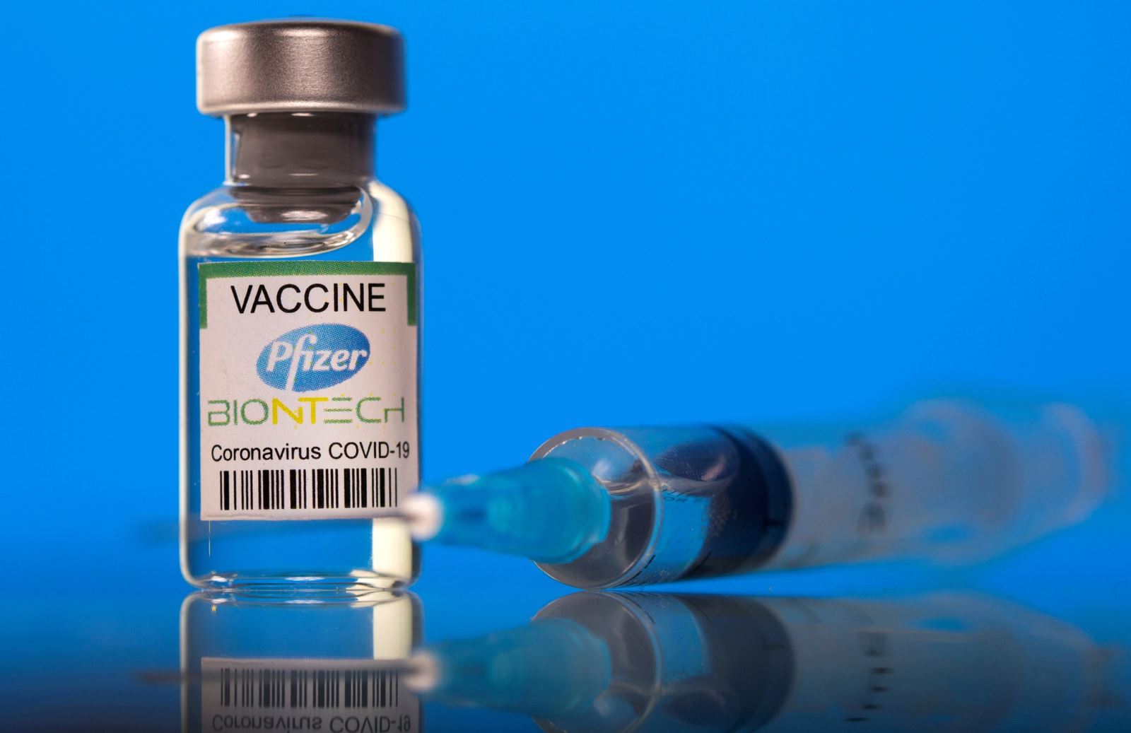 Phát hiện mới về thời điểm người tiêm vaccine Pfizer có nguy cơ bị 'nhiễm đột phá' - Ảnh 1.