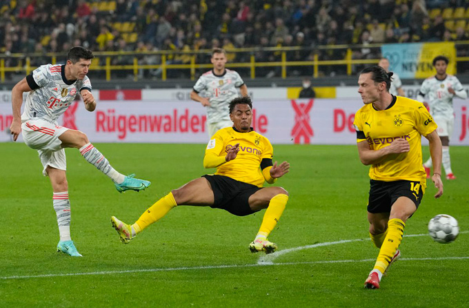 Kết quả Dortmund 1-3 Bayern: Lewandowski mang cúp về cho Hùm xám - Ảnh 1.