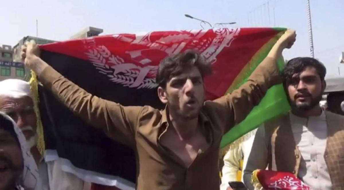 Làn sóng biểu tình phản đối Taliban lan rộng ở Afghanistan - Ảnh 4.