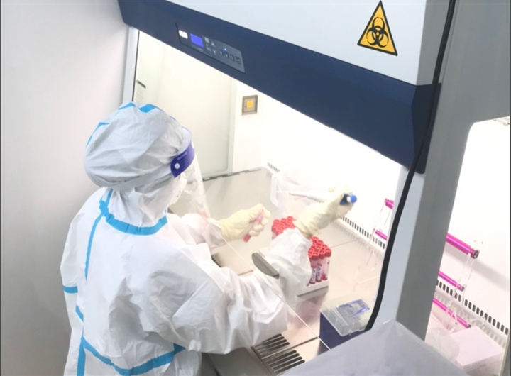 Thêm một bệnh viện ở Hà Nam được xét nghiệm SARS-CoV-2 - Ảnh 1.