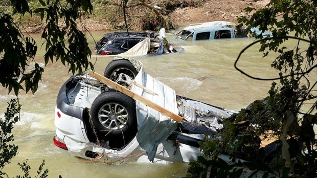 Lũ lụt nghiêm trọng tại Mỹ, khiến ít nhất 21 người thiệt mạng - Ảnh 1.