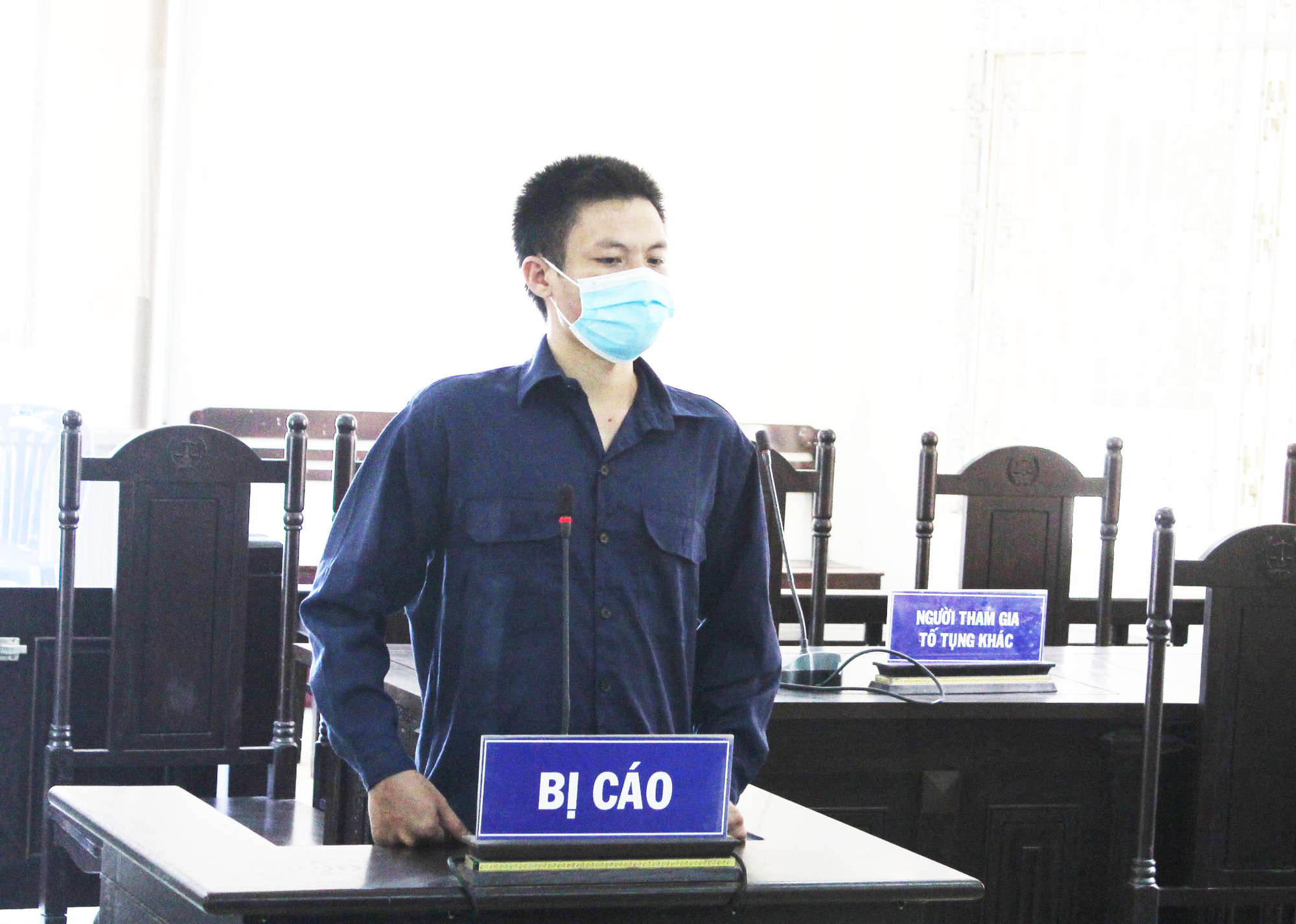 Phú Yên: Thanh niên lãnh 9 tháng tù giam vì chống người thi hành công vụ tại chốt phong tỏa - Ảnh 1.