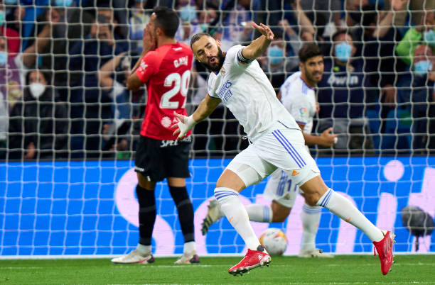 Kết quả Real Madrid 6-1 Mallorca: Benzema và Asensio hợp tấu đưa Real trở lại đỉnh bảng - Ảnh 1.
