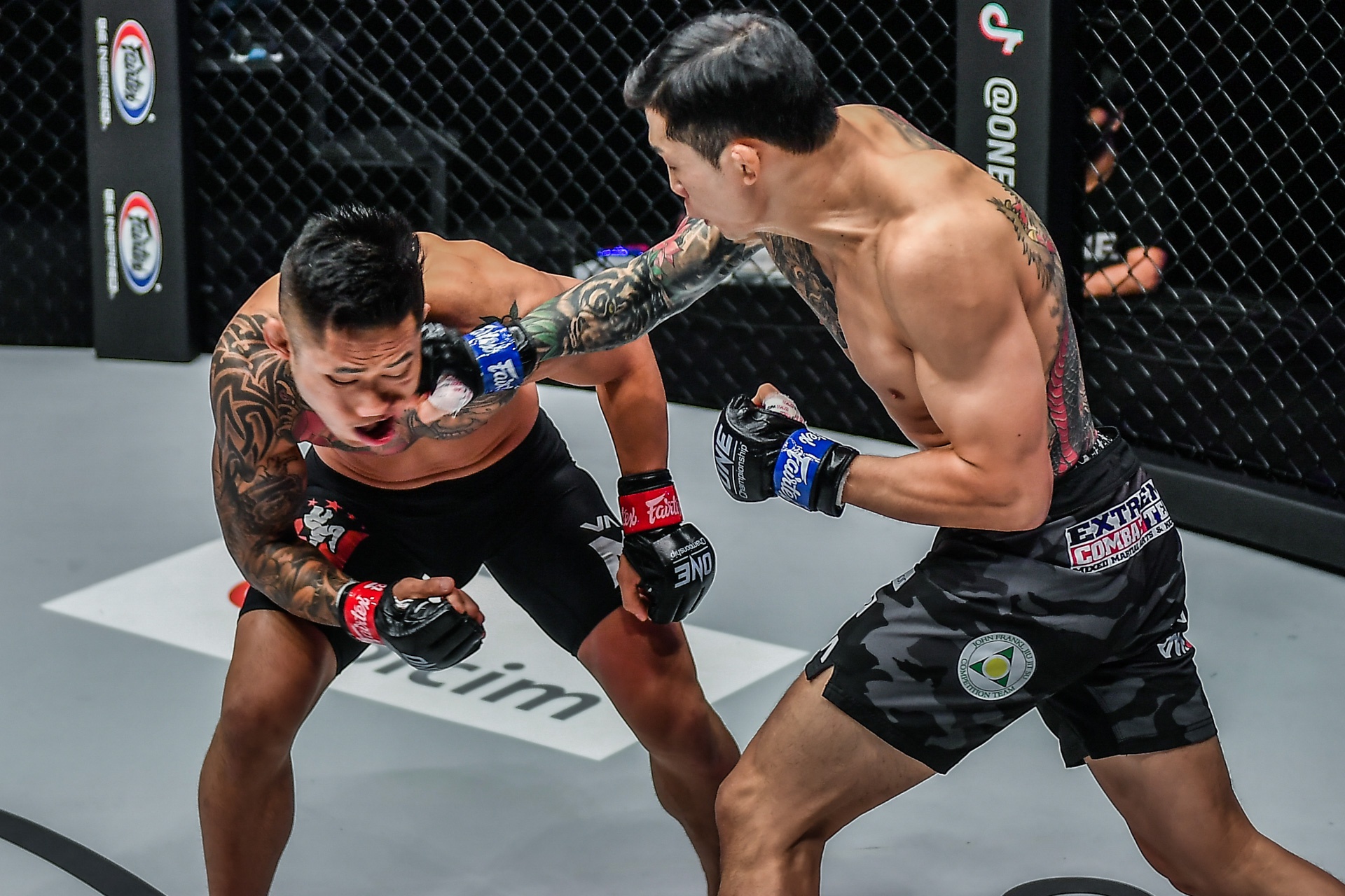 Võ sĩ Hàn Quốc thắng knock-out Martin Nguyễn - Ảnh 4.