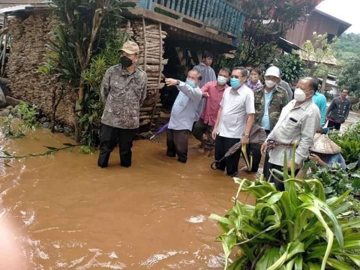 Lào: Mưa to kéo dài gây ngập lụt nhiều tỉnh Nam Lào - Ảnh 3.