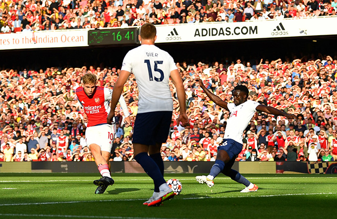 Kết quả Arsenal 3-1 Tottenham: Sao trẻ tỏa sáng, Pháo thủ hồi sinh mạnh mẽ - Ảnh 1.