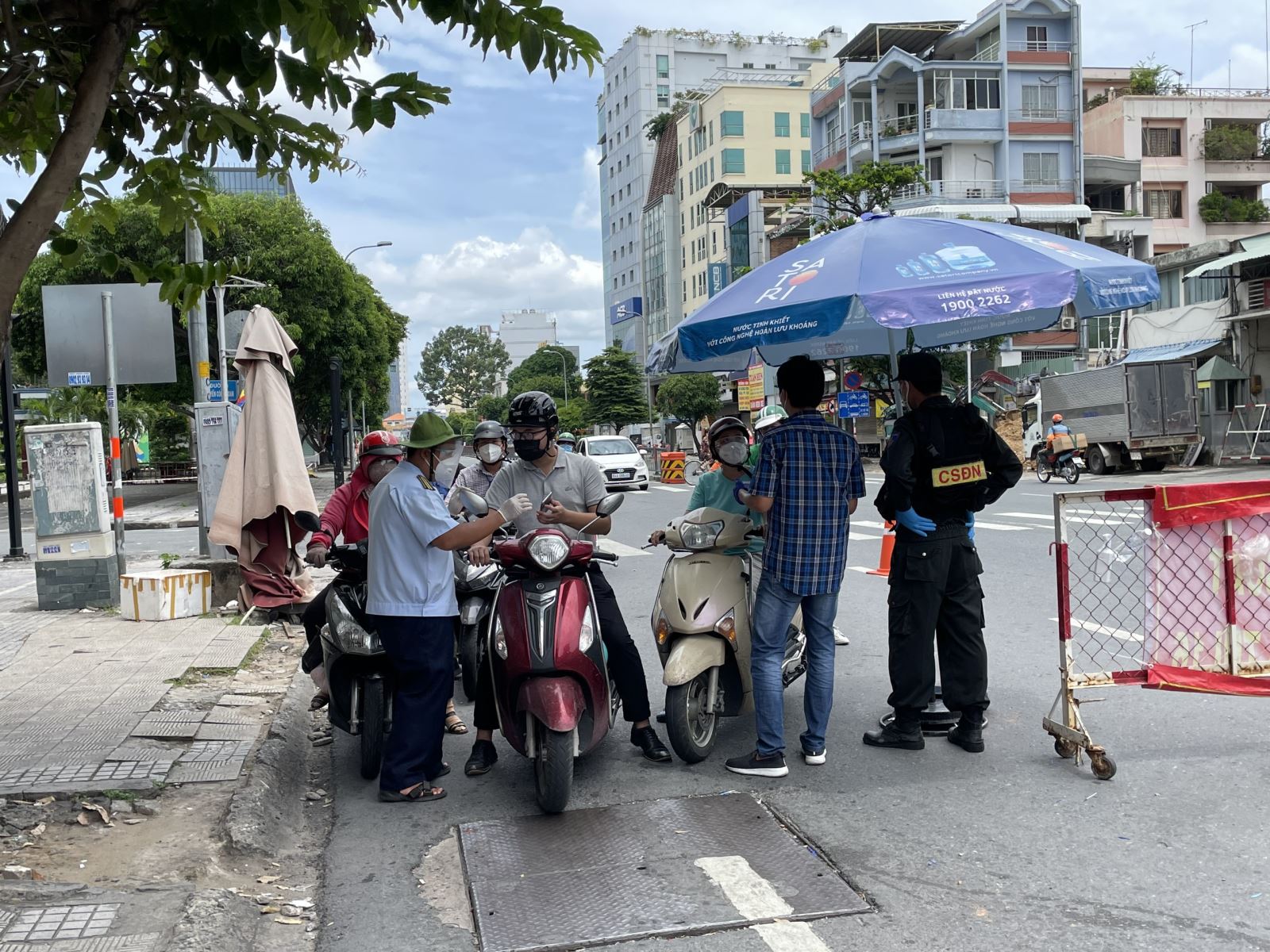 TP Hồ Chí Minh sắp có ‘vaccine tinh thần’ - Ảnh 1.