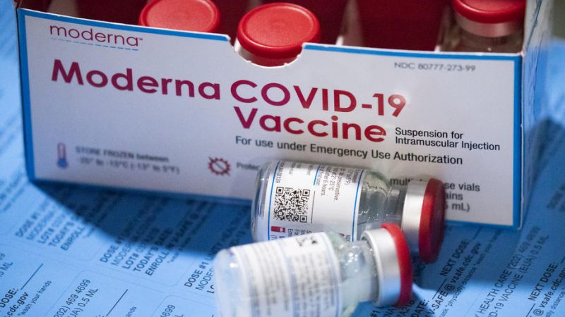 Nhiều nước chọn tiêm kết hợp các loại vaccine Covid-19 khác nhau - Ảnh 3.