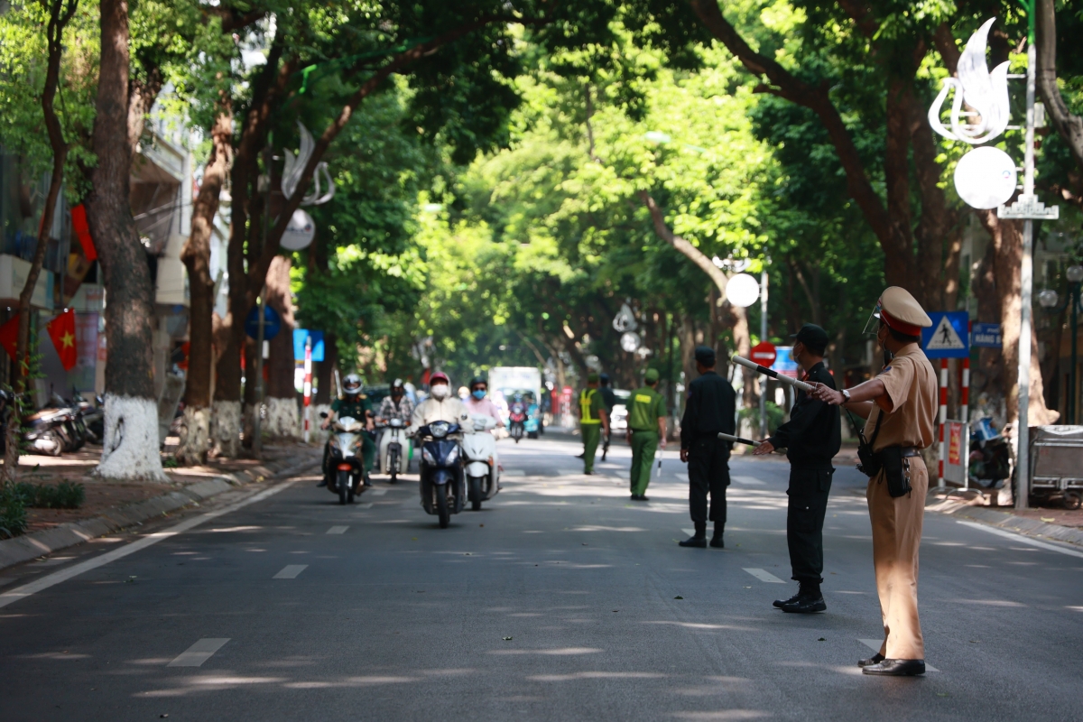 Từ ngày mai (8/9), Hà Nội chính thức kiểm soát chặt người và phương tiện ra vào vùng 1 - Ảnh 2.