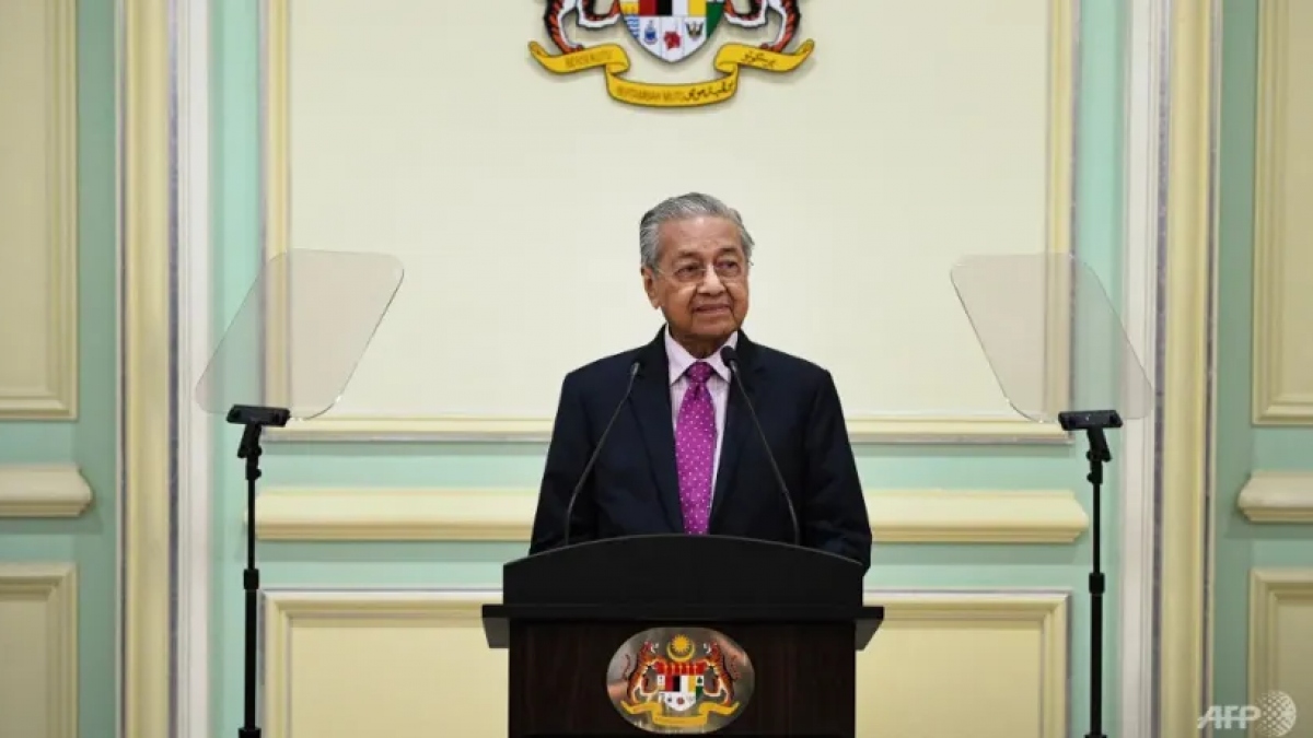 Cựu Thủ tướng Malaysia 97 tuổi tranh cử ghế Hạ nghị sỹ - Ảnh 1.